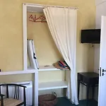 Le Maioliche Guest house