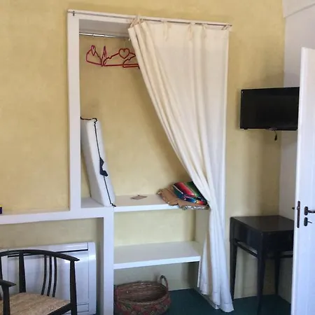 Le Maioliche Pensión